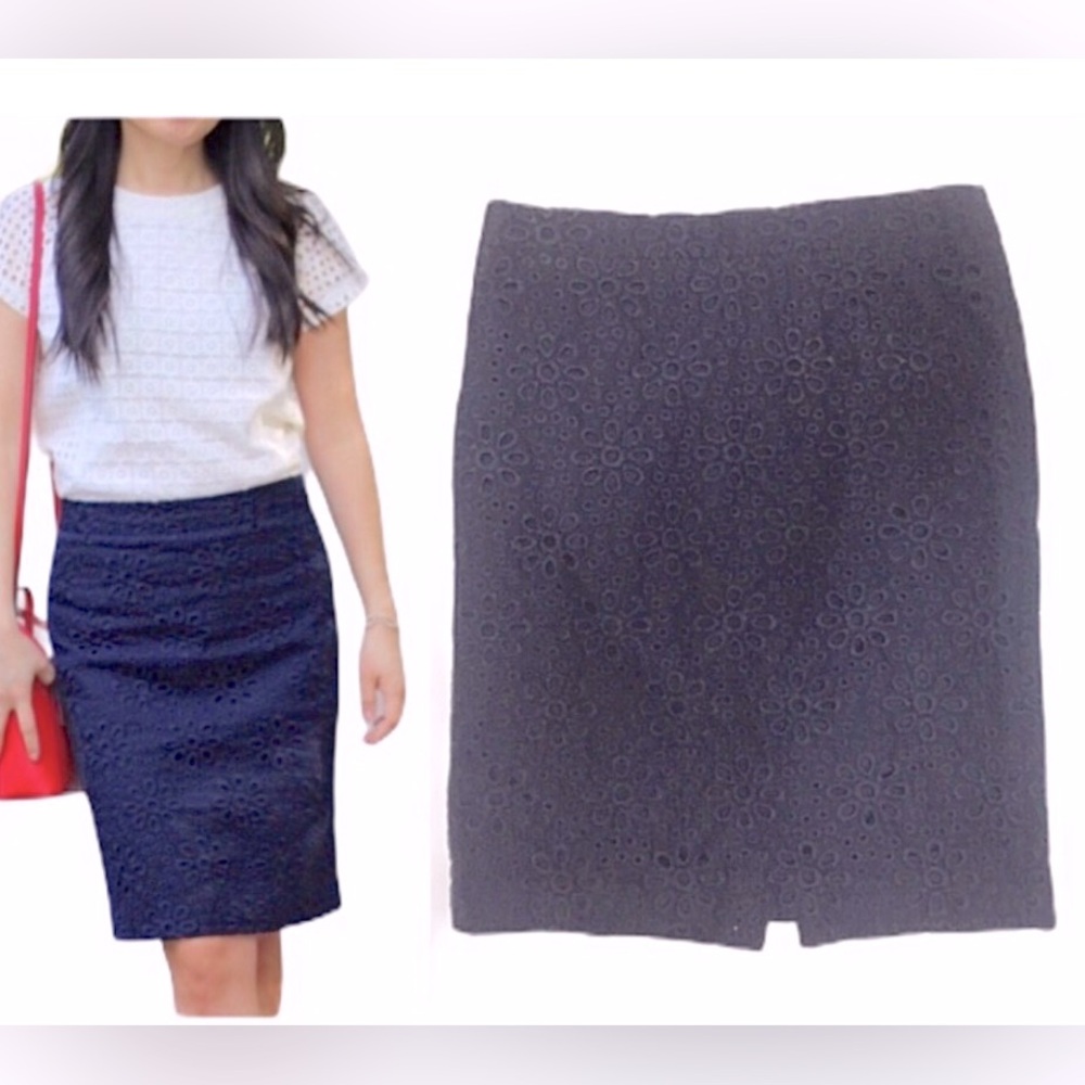 J. Crew Navy Blue Pencil Skirt cotton EyeletโFloral Lace Size 8